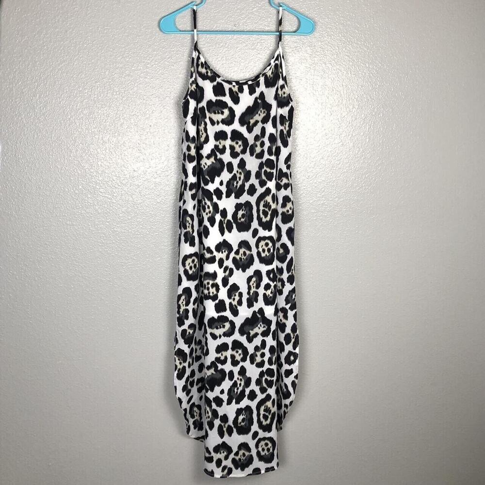 Jodifl Size Small Animal Print Maxi Dress Sleeveless Adjustable Strap Slip Layer